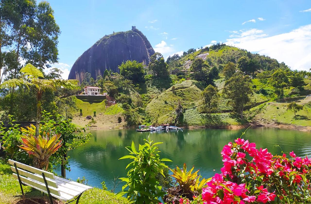 Ecolodge Bahia Del Penon กัวตาเป ภายนอก รูปภาพ