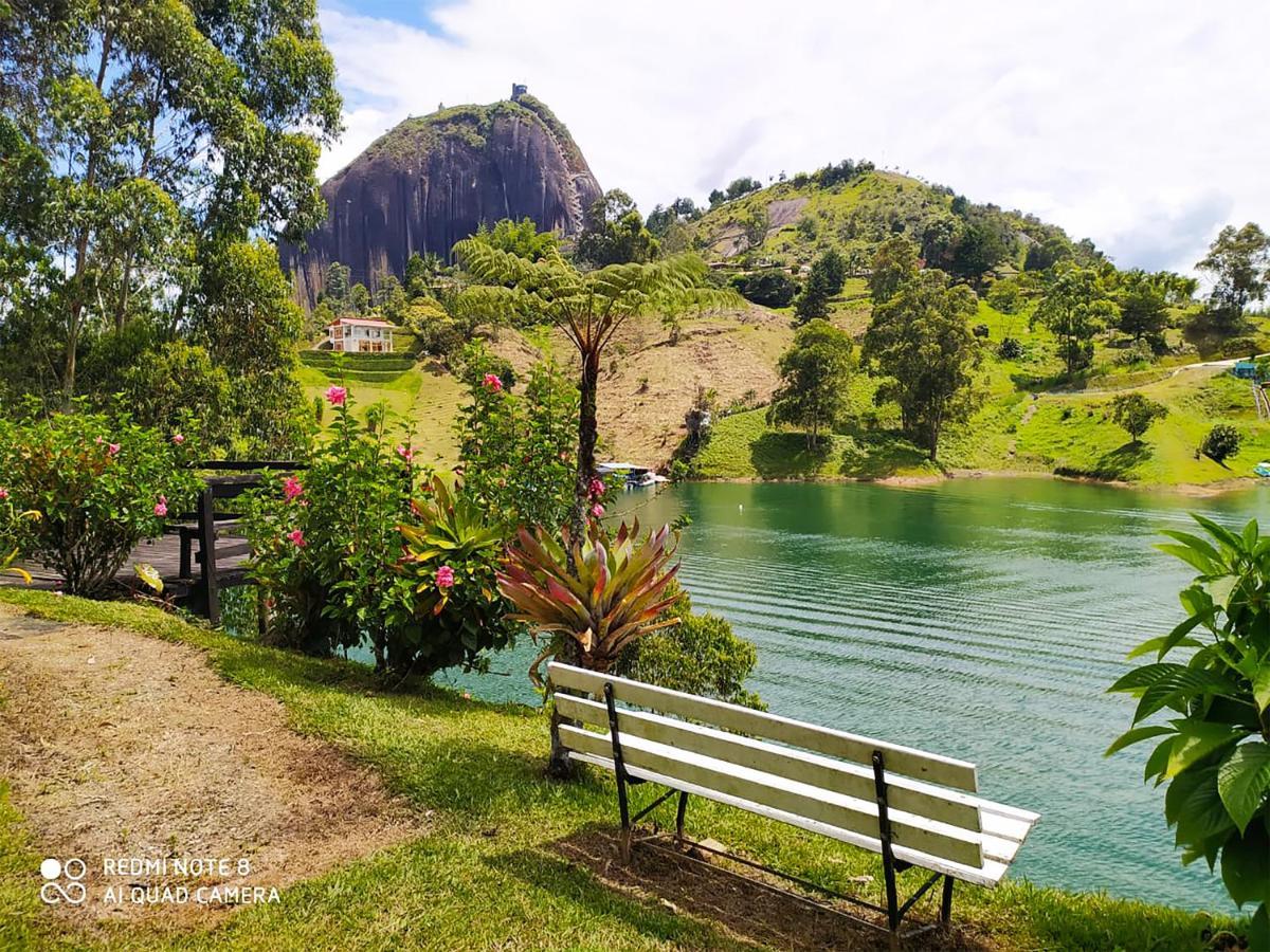 Ecolodge Bahia Del Penon กัวตาเป ภายนอก รูปภาพ