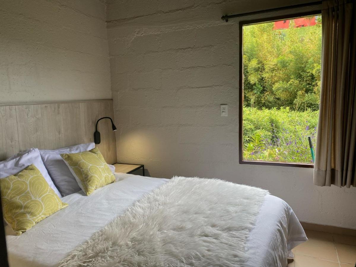Ecolodge Bahia Del Penon กัวตาเป ภายนอก รูปภาพ
